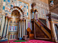 Desain Mihrab, Penting Pada Masjid